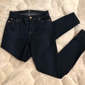 NWOT 7 for All Mankind Skinny jeans..